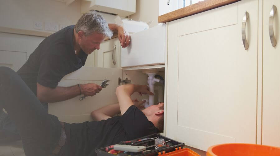 Professional burst pipe repair services in De Land, IL